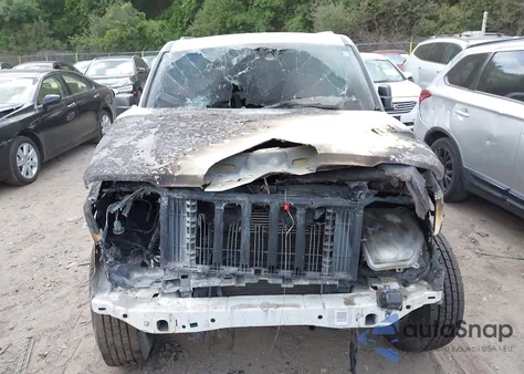 2010 Jeep Liberty Sport z USA, uszkodzony, nr VIN 1J4PN2GK9AW177903